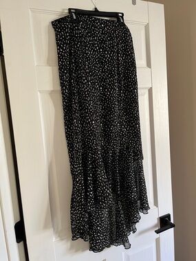Jolie Black and White Printed Maxi Skirt